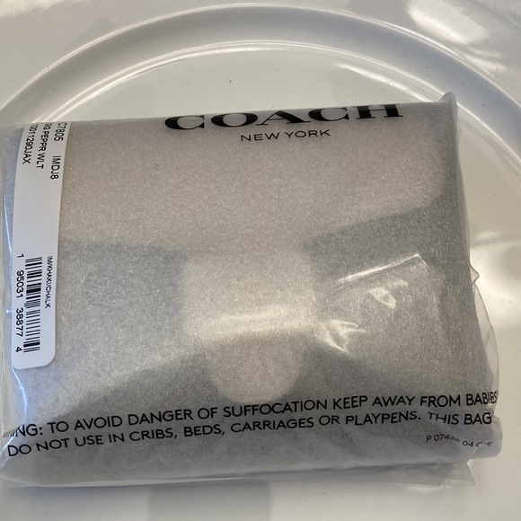 Coach Signature Pepper Wallet - Picture 3 of 3